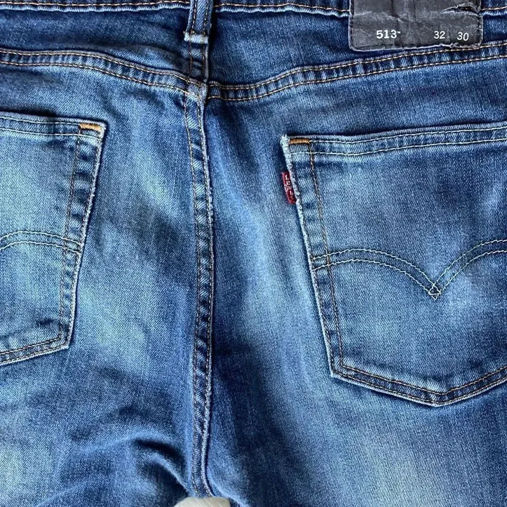 Men’s 513 Levi’s Straight Leg Jeans Size 30